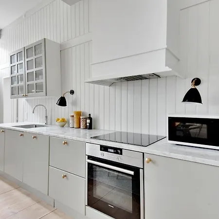 Sanders Secret - Pleasant Three-bedroom Townhouse Near Main Attractions Tatil Evi Kopenhag